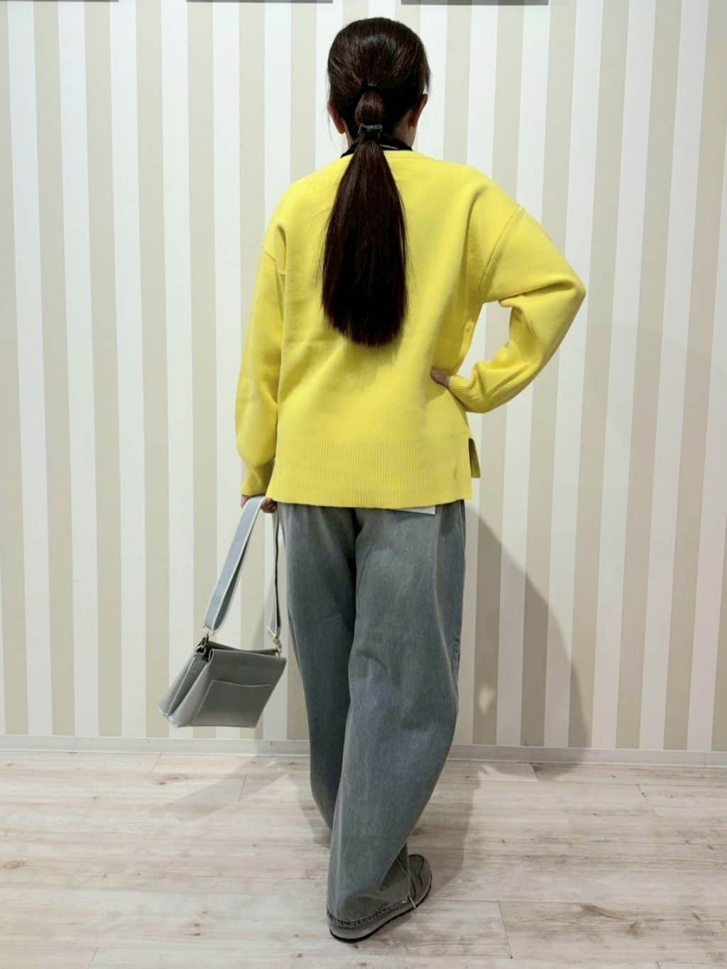 nonaさんの「SHOO･LA･RUE｜【S-LL/洗濯機可/体型カバー】大人世代も取り入れやすい スウェットライクニット」を使ったコーディネート