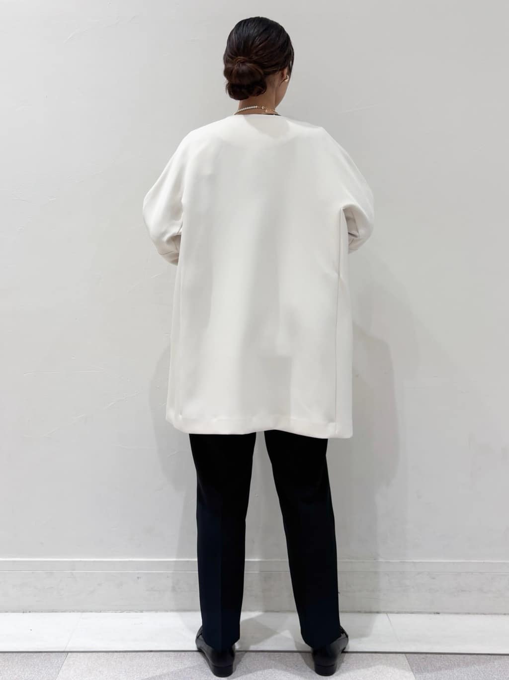 ちえさんの「OPAQUE.CLIP｜フォルムスリーブミドルコート【洗濯機OK】」を使ったコーディネート