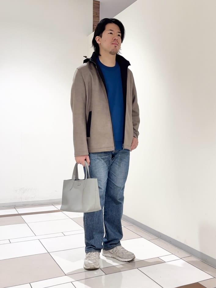 及川さんの「TAKEO KIKUCHI｜【JUST ONE LAYER】ダウンファブリック ジップアップ フード ブルゾン」を使ったコーディネート