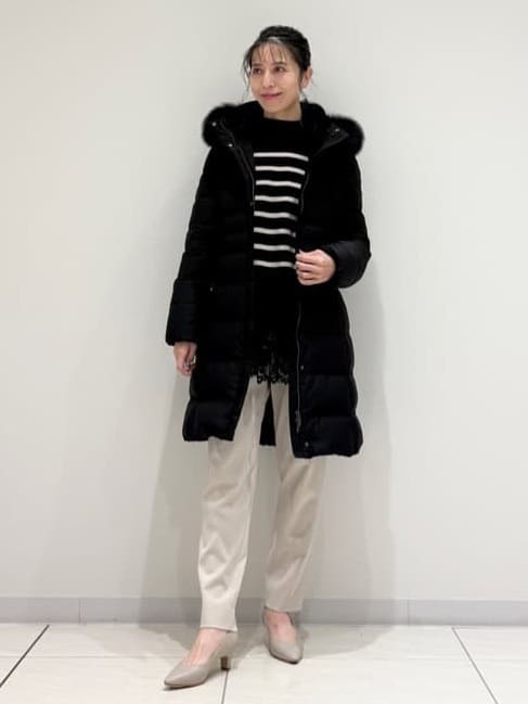 kayoさんの「INDIVI｜【名品／撥水／抗菌防臭】ロング丈リサイクルダウンコート」を使ったコーディネート