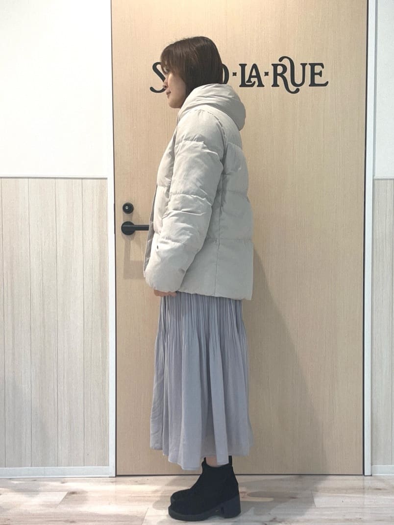 funafunaさんの「SHOO･LA･RUE｜【撥水/洗える】ショートフーディーダウン」を使ったコーディネート