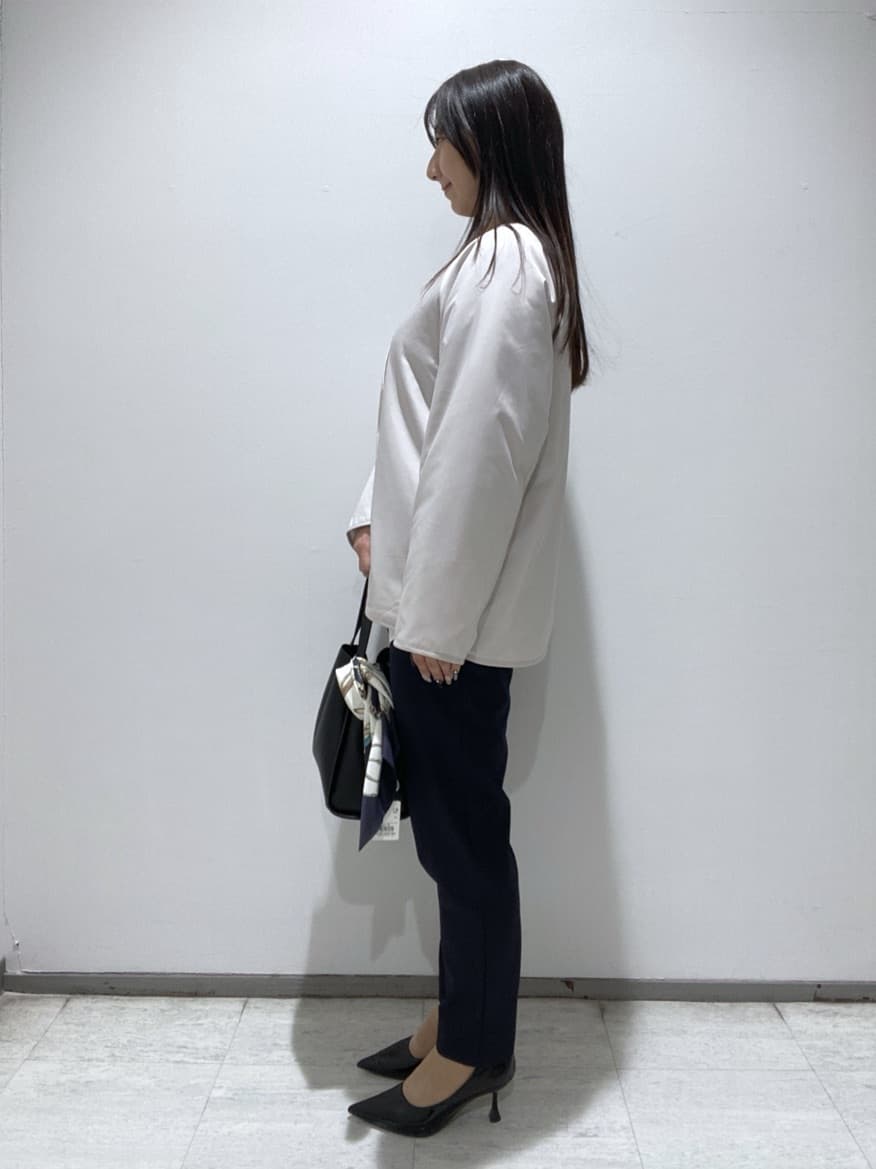 meiさんの「INDIVI｜【洗える／大人ラメ】カラーMIXボトルネックニット」を使ったコーディネート