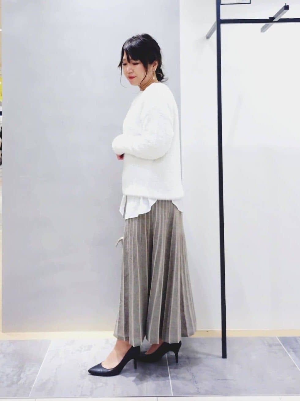 TOMOMIさんの「INDIVI｜【軽量／ウール混】ライトフォルム ロングコート」を使ったコーディネート