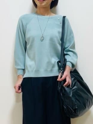 Riiさんの「Reflect｜【ゆったり着られる◎】ラグランスリーブニット」を使ったコーディネート