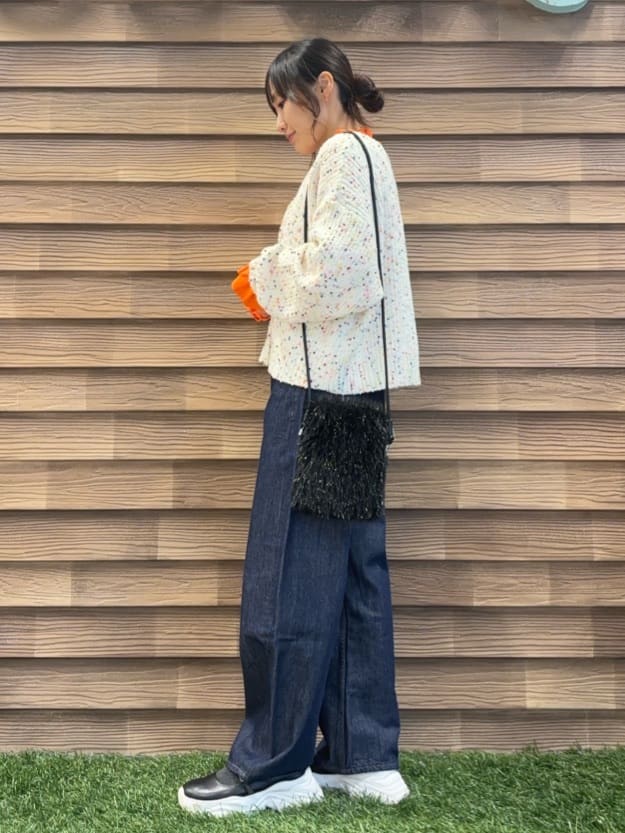 himiさんの「SHOO･LA･RUE｜【洗濯機可/前後2WAY】ぽこぽこニットカーディガン」を使ったコーディネート