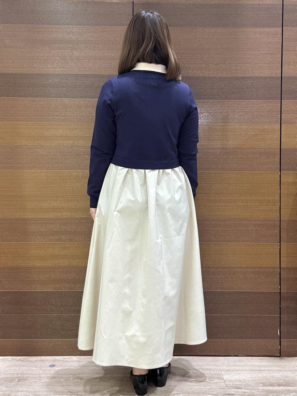 yumeさんの「OPAQUE.CLIP｜ダブルポロ衿ニットドッキングワンピース【洗濯機OK】」を使ったコーディネート