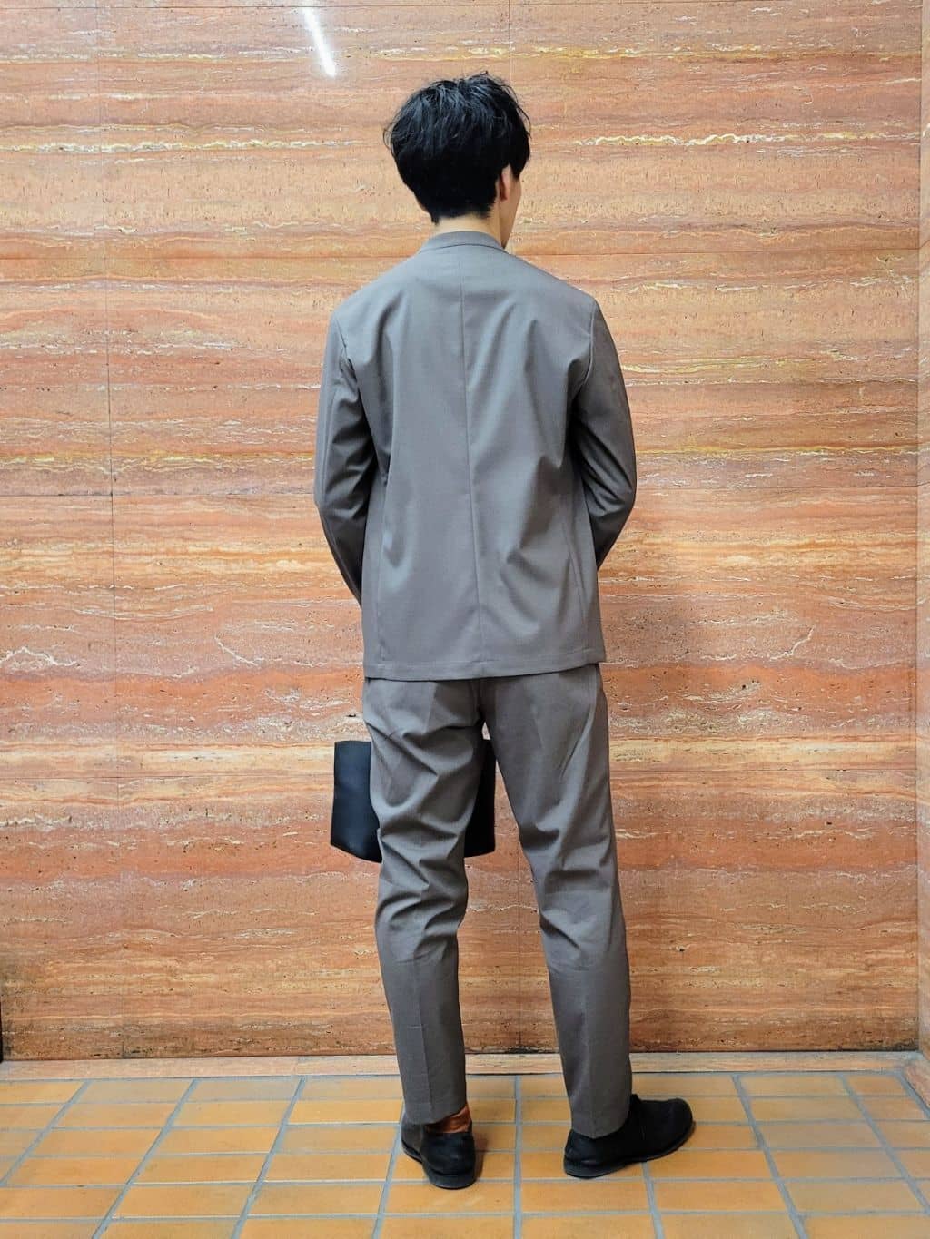 piroyaさんの「TAKEO KIKUCHI｜【ON／OFF兼用】CARREMANファブリック ノーカラージャケット」を使ったコーディネート