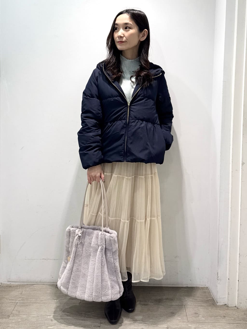 yuicciさんの「OPAQUE.CLIP｜KAWADAダウンペプラムショートコート【撥水／洗濯機OK／静電気防止裏地】」を使ったコーディネート