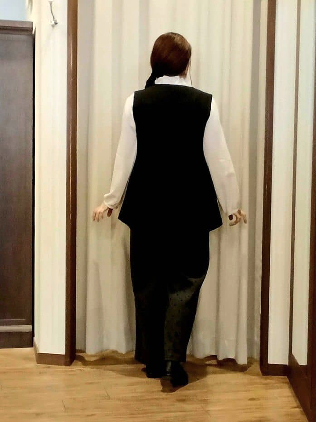 みーあさんの「SHOO･LA･RUE｜【洗濯機可】上品で華やか スタンドフリルブラウス」を使ったコーディネート