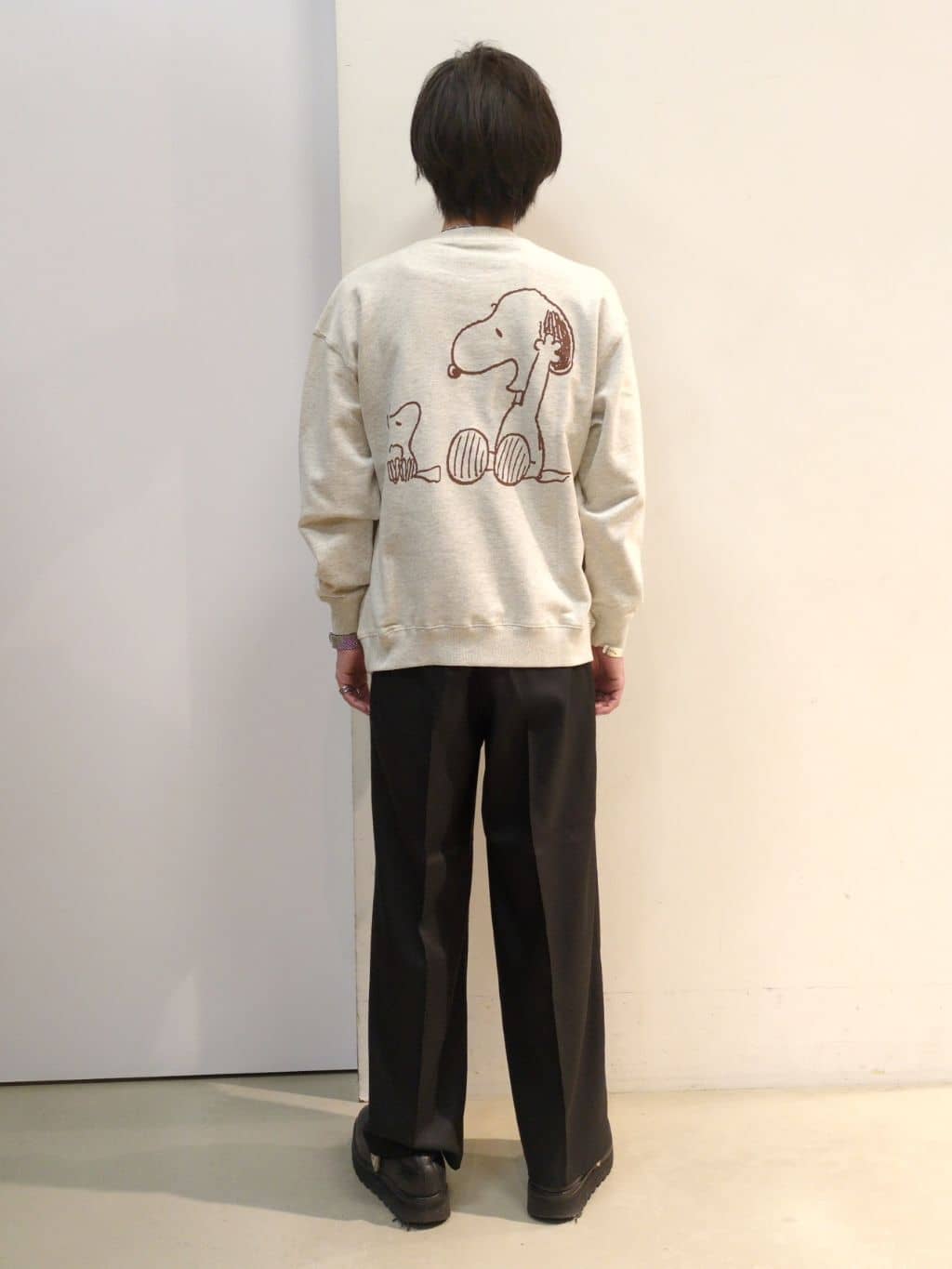 takeさんの「THE SHOP TK｜PEANUTS ／ ピーナッツ スヌーピー ミニ裏毛スウェット」を使ったコーディネート