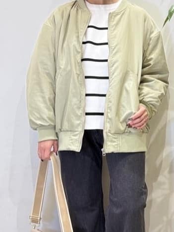 misakiさんの「SHOO･LA･RUE｜【S-LL】大人も取り入れやすい BIGシルエット MA－1ブルゾン」を使ったコーディネート