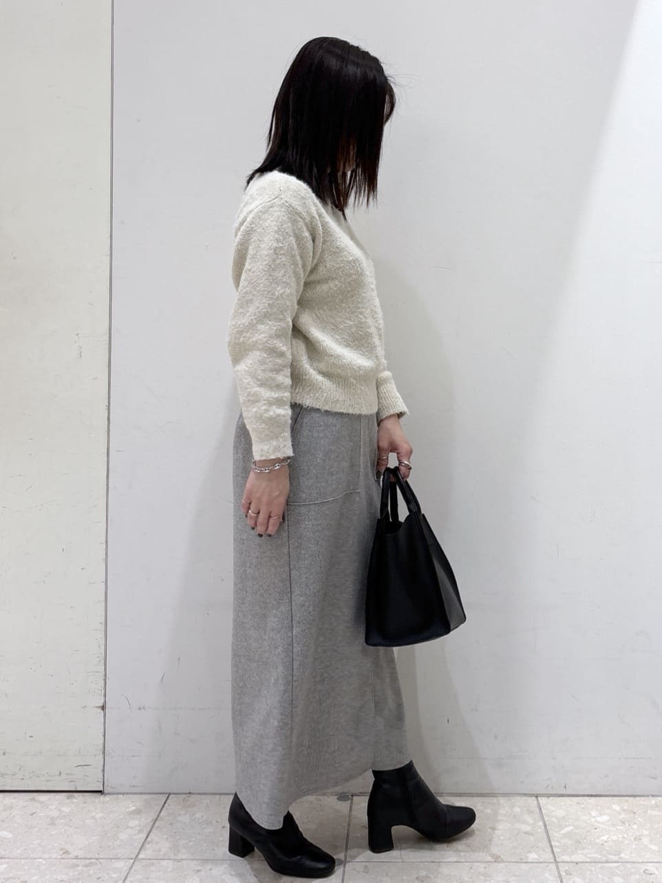 mameさんの「OPAQUE.CLIP｜カシミヤブレンドウールチェスターコート」を使ったコーディネート