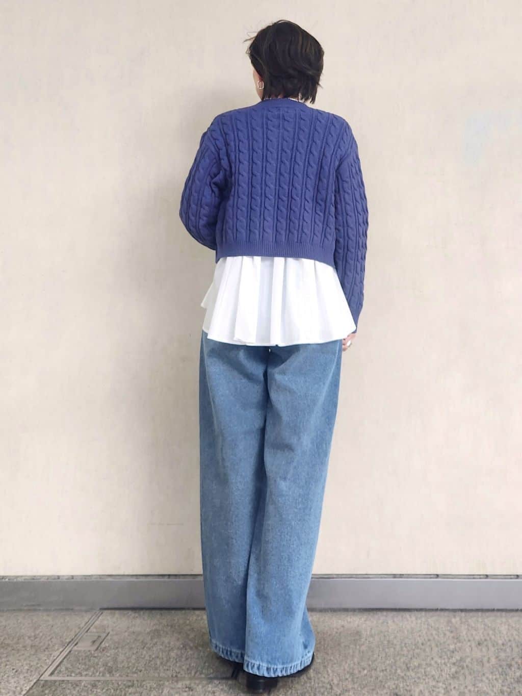 milkyさんの「OPAQUE.CLIP｜ワイドストレートデニムパンツ【洗濯機OK】《S～LL》」を使ったコーディネート