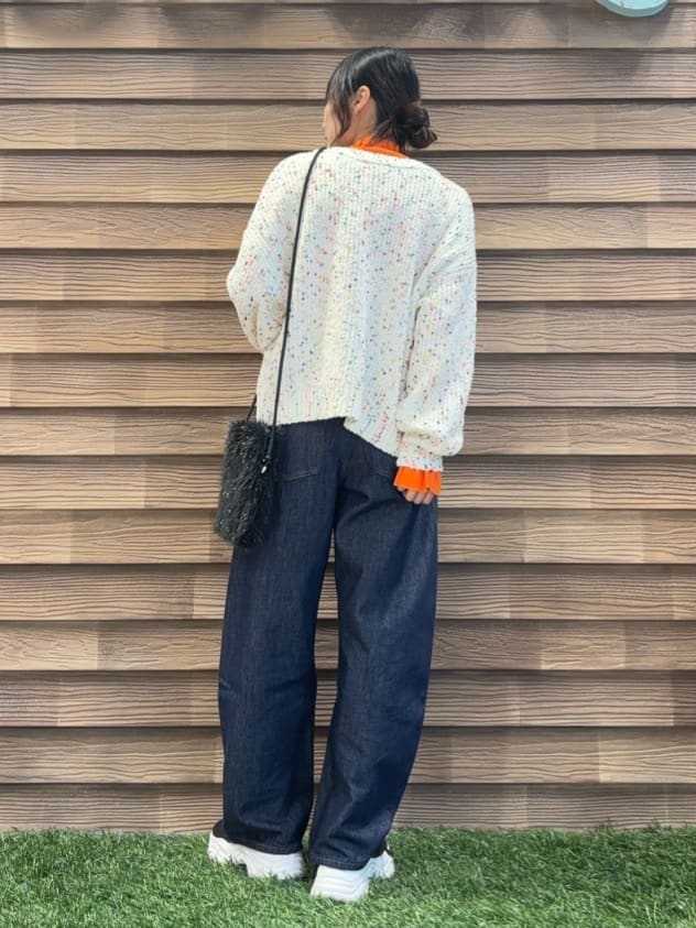 himiさんの「SHOO･LA･RUE｜【洗濯機可/前後2WAY】ぽこぽこニットカーディガン」を使ったコーディネート