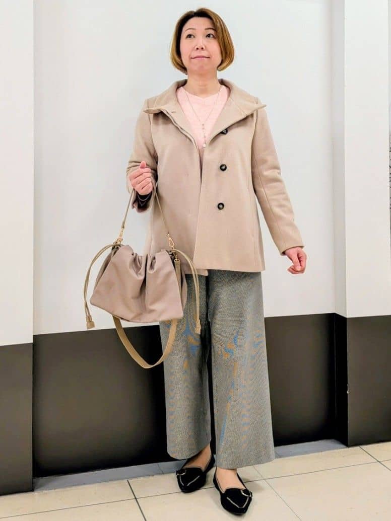 じゅりさんの「Reflect｜【SS-4Lサイズ／衿が顔に当たらない◎】スタンドネックミドルコート」を使ったコーディネート