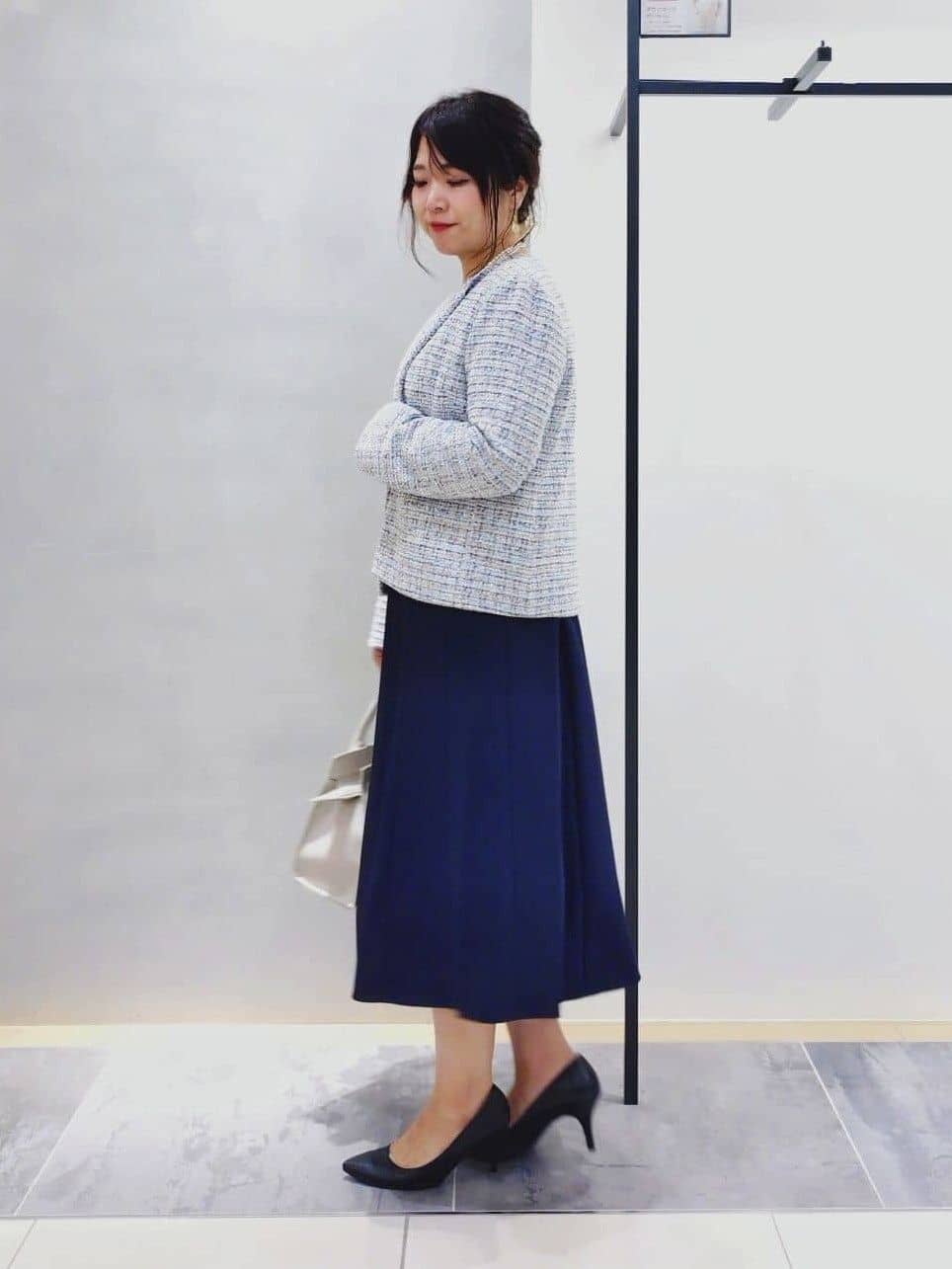 TOMOMIさんの「INDIVI｜◆【合皮／マルチWAY／サブバッグ付】ミニショルダーバッグ」を使ったコーディネート