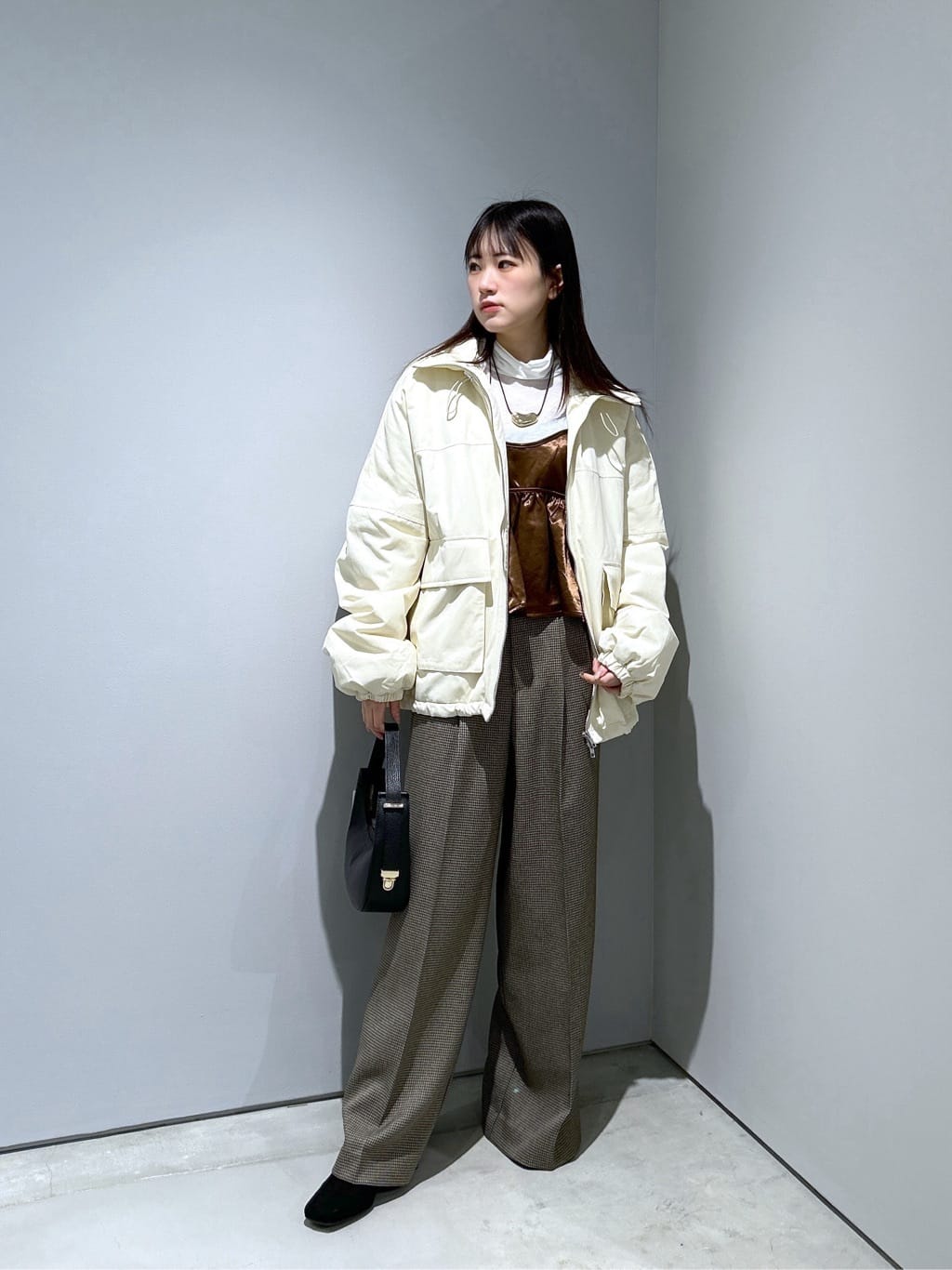 Renoさんの「INDIVI｜【再入荷】ビッグポケット中綿フォルムコート」を使ったコーディネート