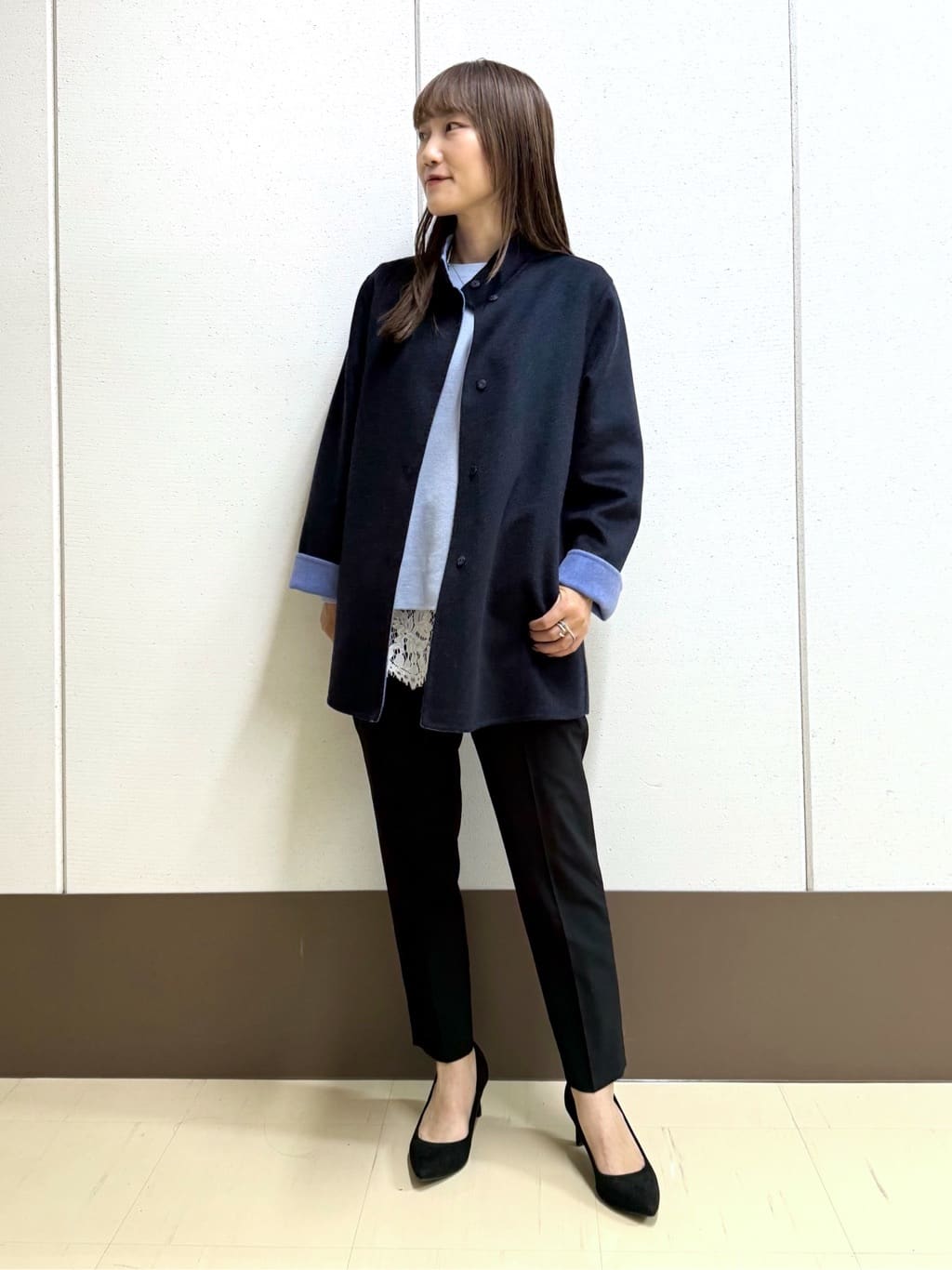 mamiさんの「INDIVI｜【レイヤードにおすすめ】レース切り替えカットソー」を使ったコーディネート