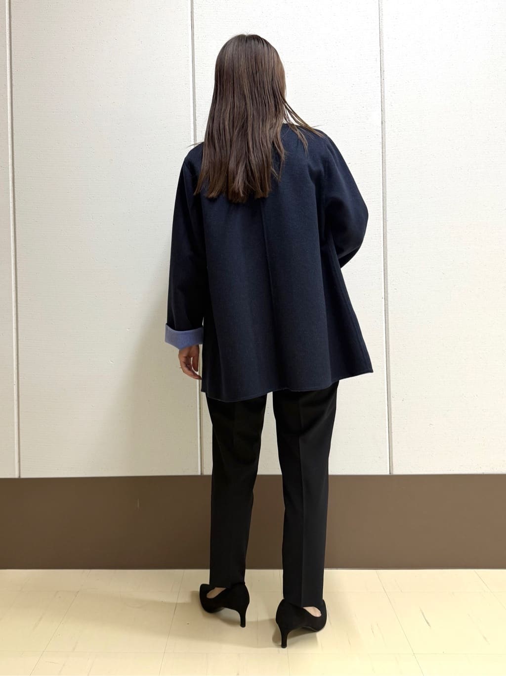 mamiさんの「INDIVI｜【レイヤードにおすすめ】レース切り替えカットソー」を使ったコーディネート
