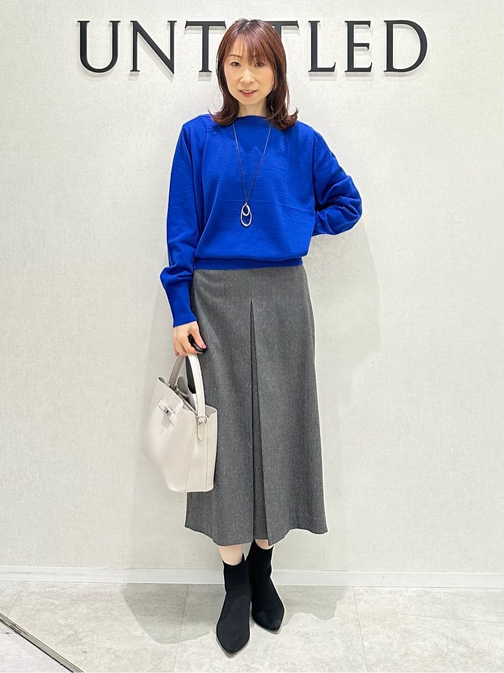 Miwaさんの「UNTITLED｜【アンサンブル可/洗える】シルクウールカシミヤ ドルマンスリーブニット」を使ったコーディネート