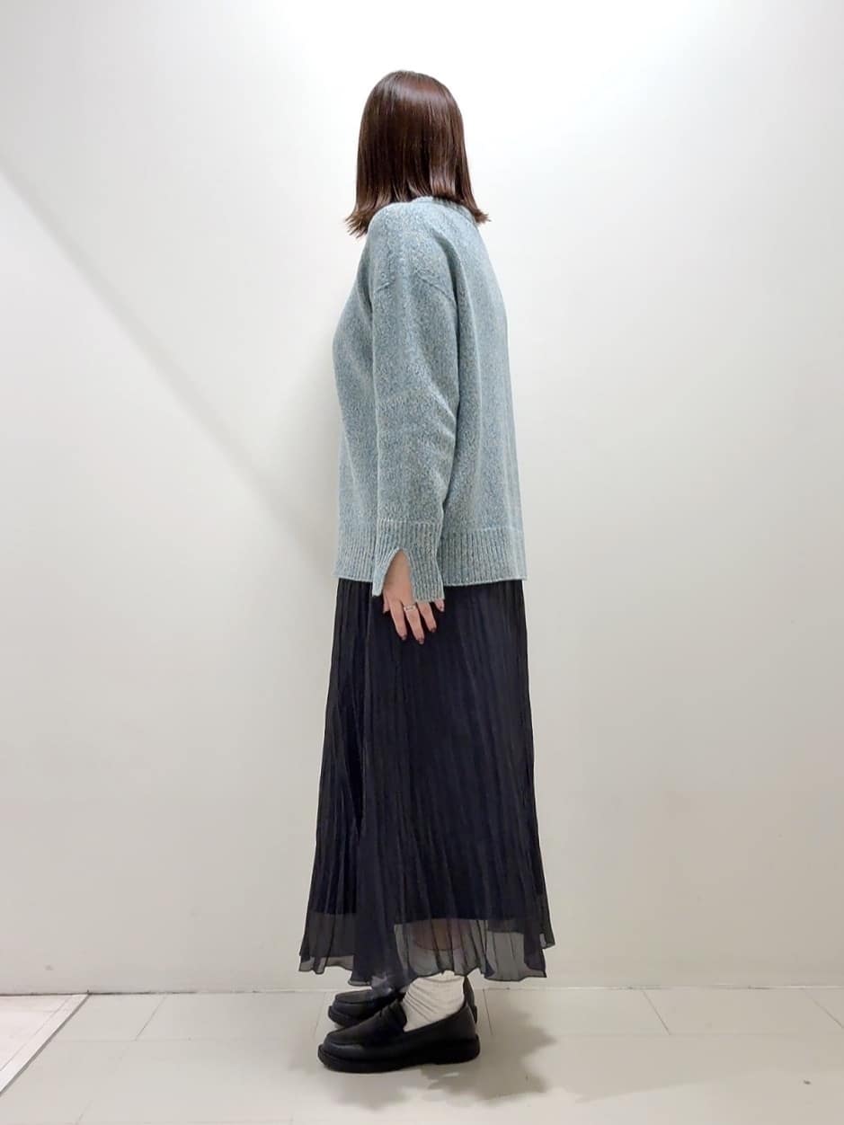 YUIさんの「UNTITLED｜【はっ水機能/フード取り外し可】ミディダウンコート」を使ったコーディネート