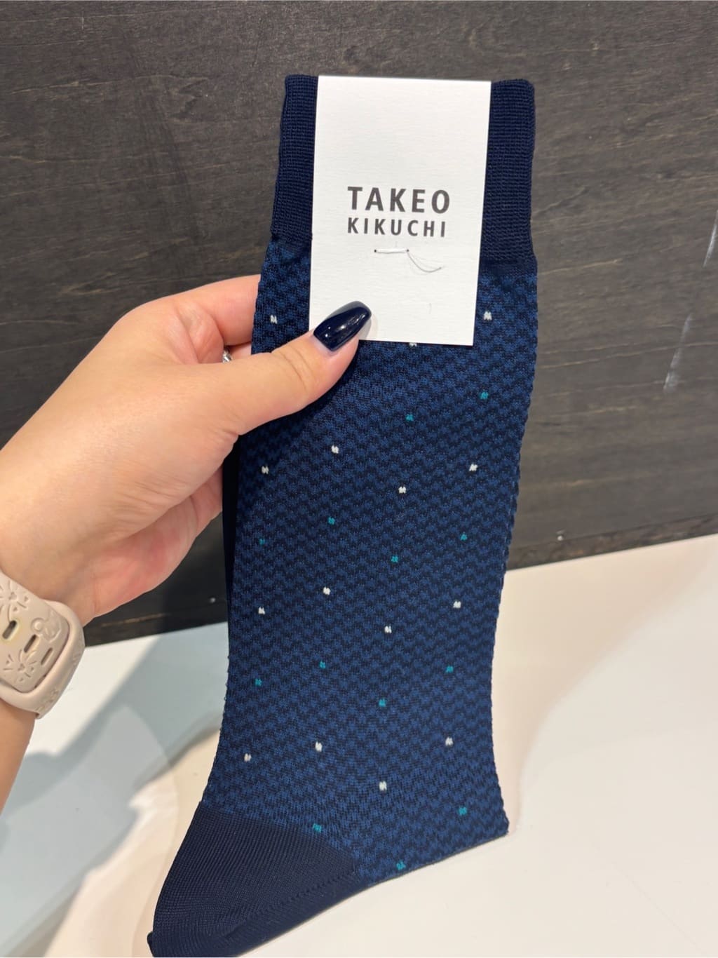 ヒナさんの「TAKEO KIKUCHI｜番千鳥ドットドレスソックス」を使ったコーディネート
