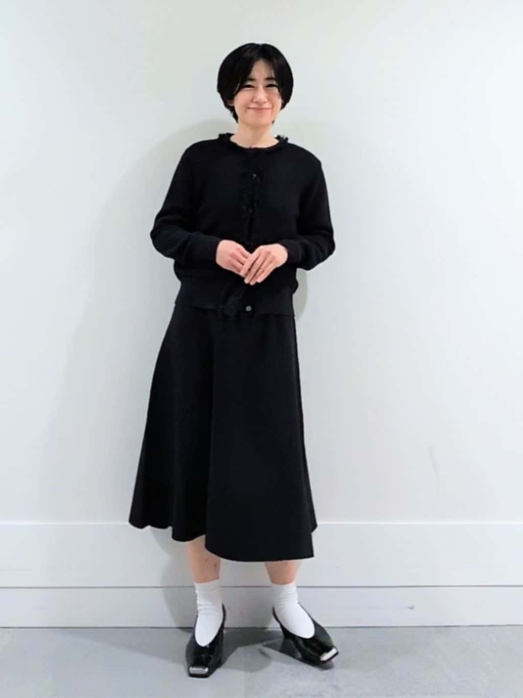 ミズタさんの「UNTITLED｜【洗える/ジャケット風】ツイードニットカーディガン」を使ったコーディネート