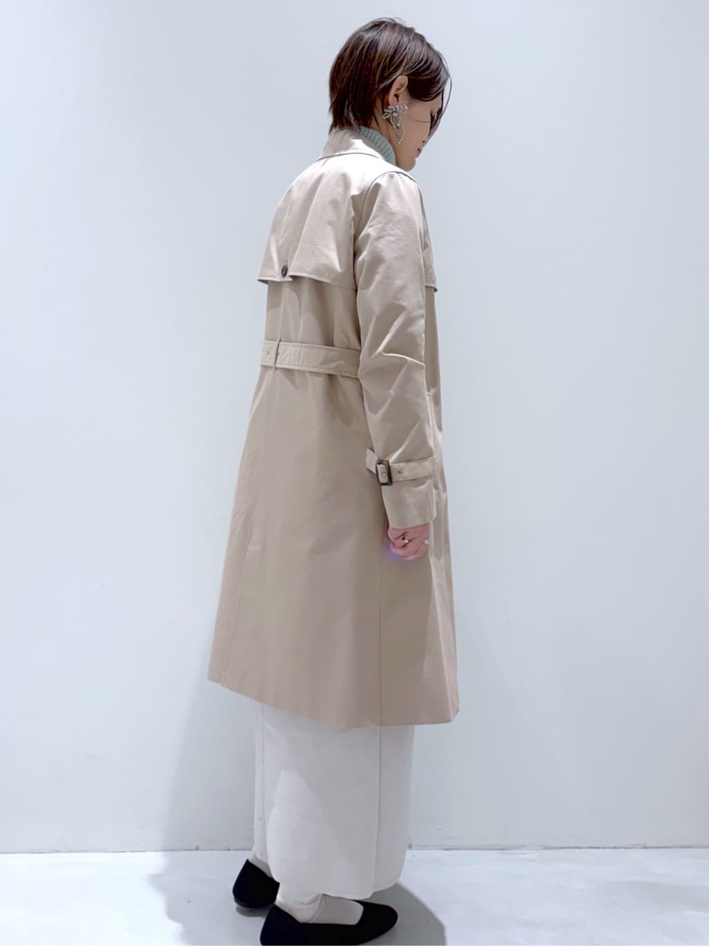 こじさんの「OPAQUE.CLIP｜撥水トレンチコート【洗濯機OK／花粉対応】《XS～3L》」を使ったコーディネート