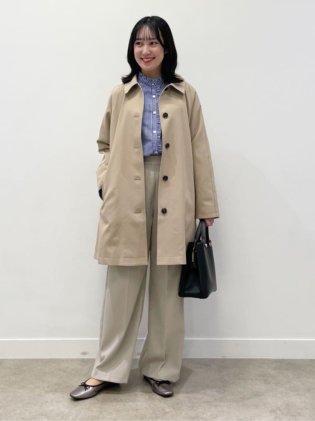 yukariさんの「Dessin｜【花粉ガード/撥水加工/洗える】ステンカラースプリングコート」を使ったコーディネート