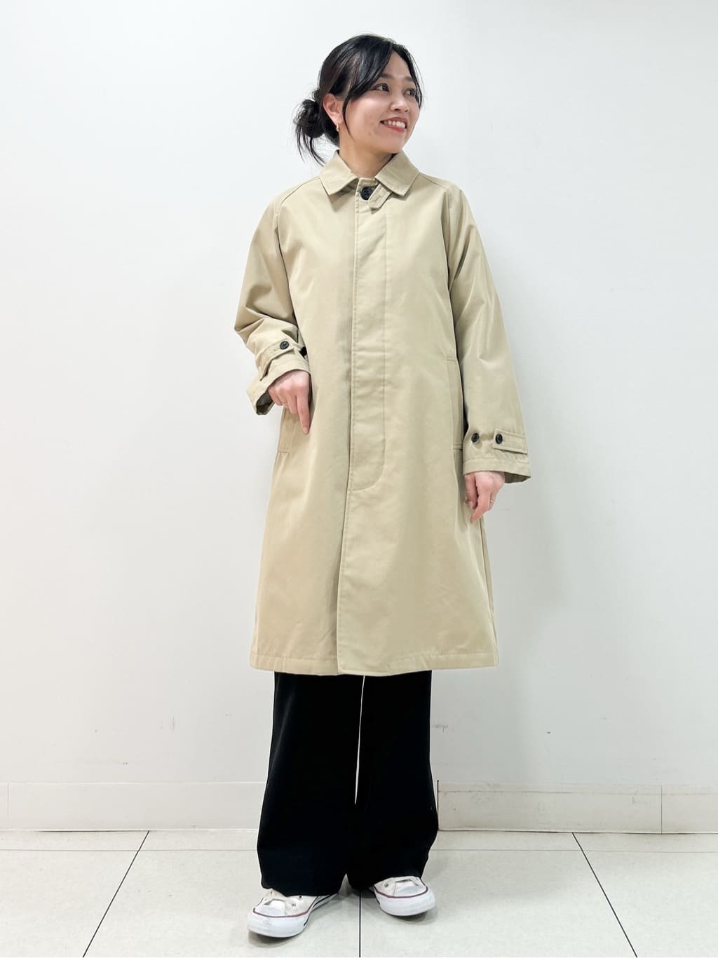 Kaiさんの「Dessin｜【ユニセックス】シャンブレートレンチコート」を使ったコーディネート