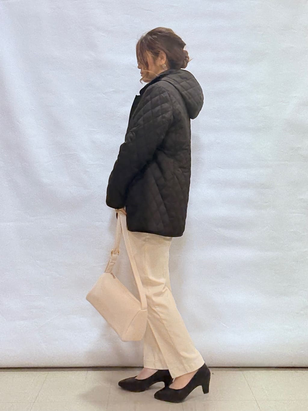 fuuさんの「SHOO･LA･RUE｜【撥水/洗える】ショートフーディーダウン」を使ったコーディネート