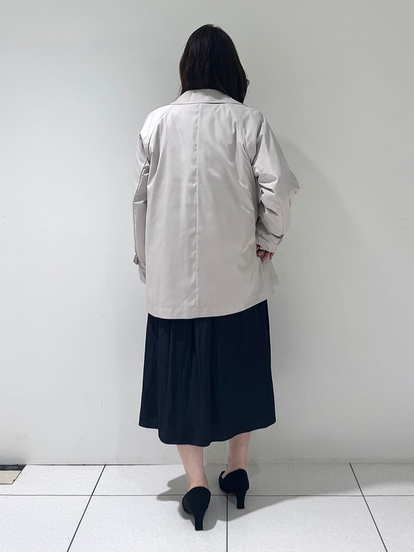 そんさんの「INDIVI｜【撥水／UVケア／2WAY】超軽量ライナー付ライトトレンチコート」を使ったコーディネート