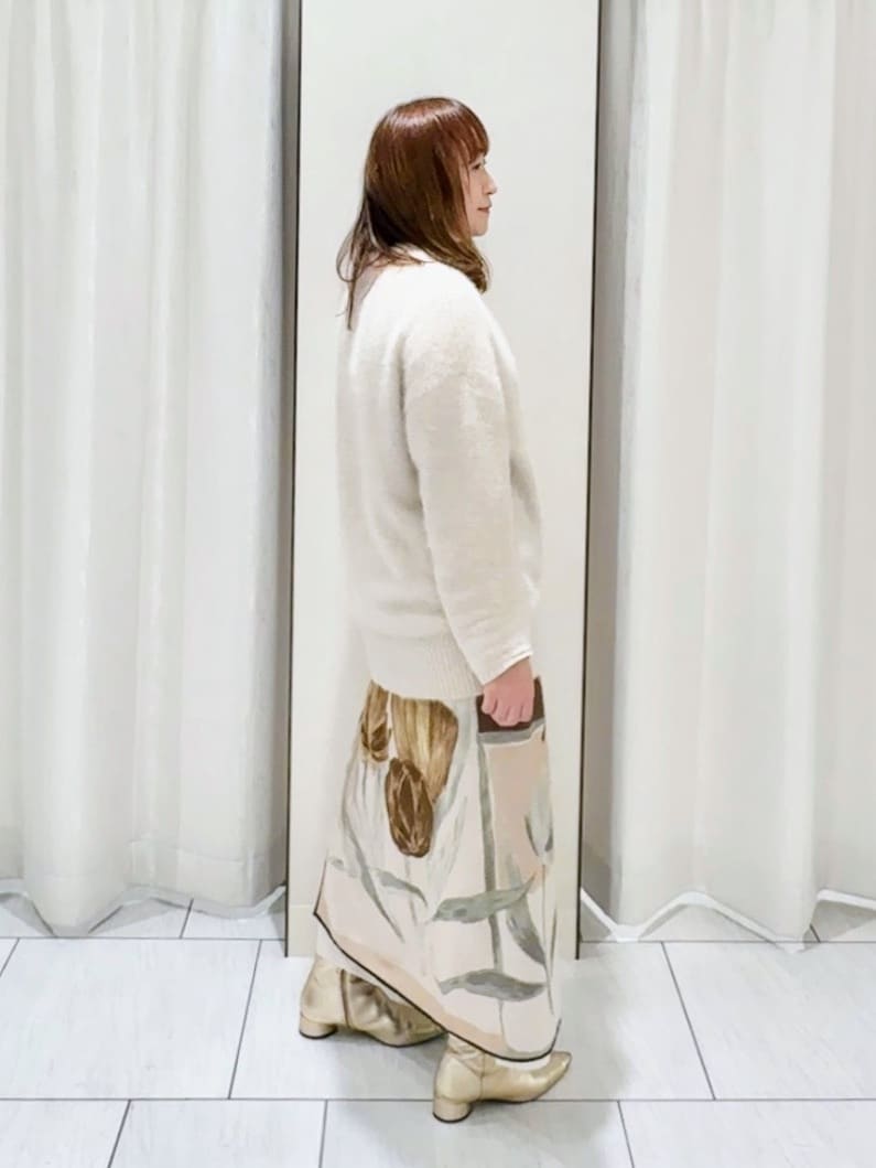 ʏᴜᴋɪᴋᴏさんの「UNTITLED｜【大人な品格/ふわふわニット】フォックスカシミヤ コクーンニット」を使ったコーディネート