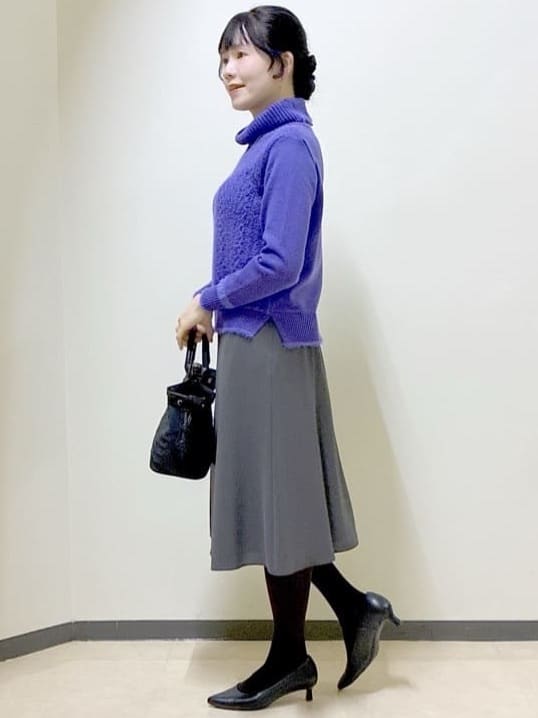  beni_gingerさんの「Reflect｜【ほんのりラメ感◎】ふわふわフェザーヤーンハイネックニット」を使ったコーディネート
