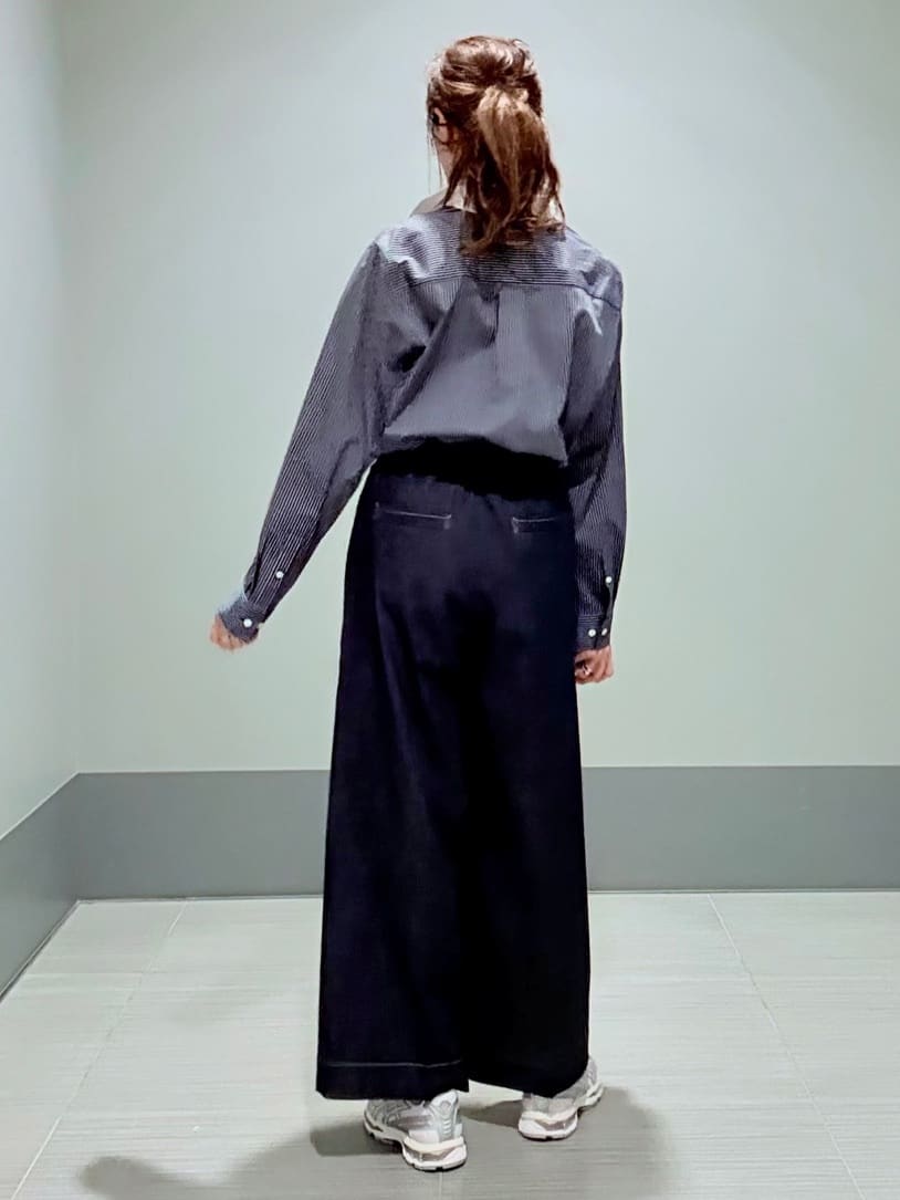 Yamaさんの「DRESSTERIOR｜◆【通勤/着映え/ウォッシャブル】オーバーシルエット クレリックシャツ」を使ったコーディネート