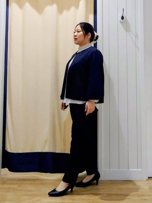 Haraさんの「Dessin｜【洗える】フリルネックジョーゼットブラウス」を使ったコーディネート