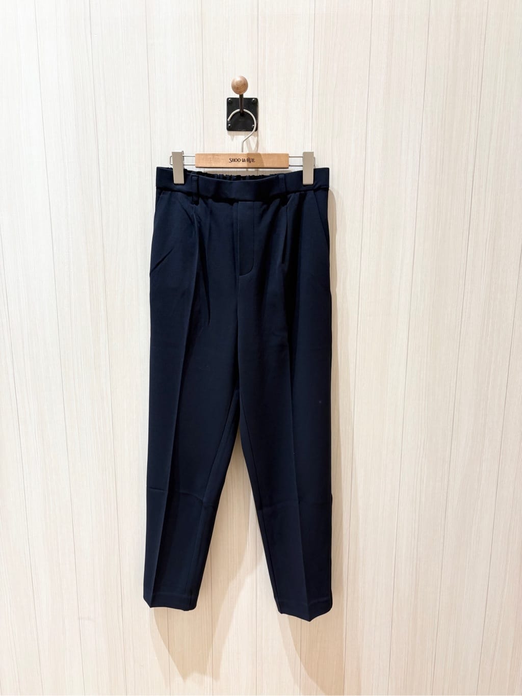 みきさんの「SHOO･LA･RUE｜【洗濯機可/セットアップ可/S-3L】きちんと楽に。カットジョーゼットノーカラージャケット」を使ったコーディネート