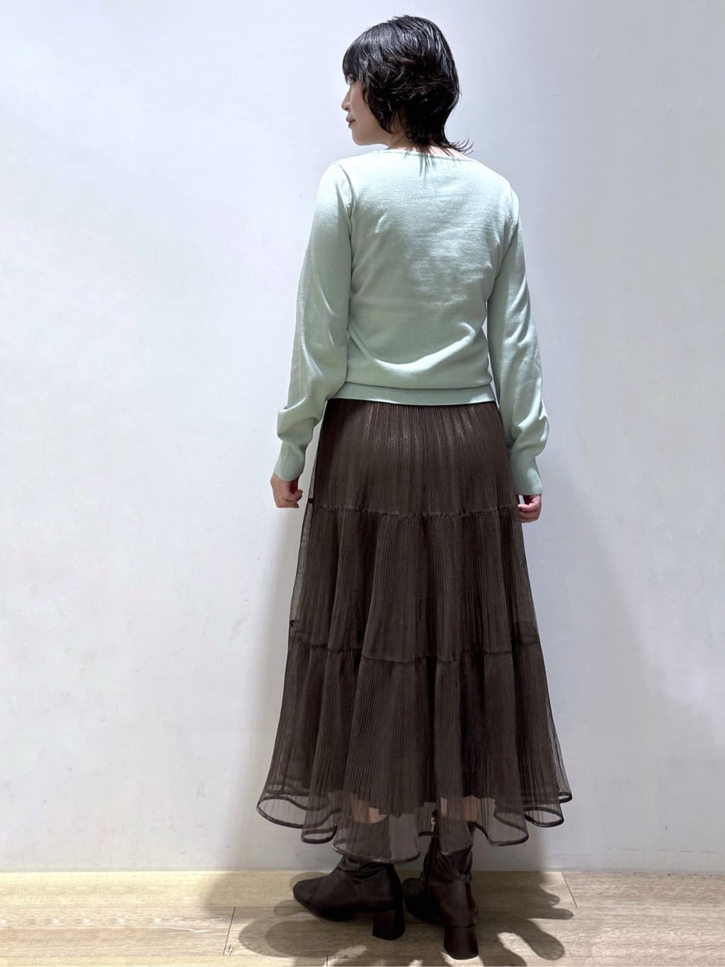 mizukiさんの「index｜ゴールドパーツ付きハートネックニット【洗濯機OK】」を使ったコーディネート