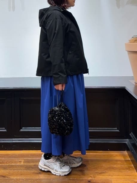 Asamiさんの「DRESSTERIOR｜【ウォッシャブル/撥水素材】撥水ツイル マウンテンパーカー」を使ったコーディネート