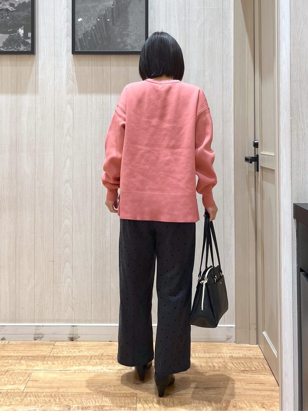 shirayuuuさんの「SHOO･LA･RUE｜【高レビュー/洗濯機可/S-LL】さらに軽くなった スポンディッシュ裾フェイクトップス」を使ったコーディネート