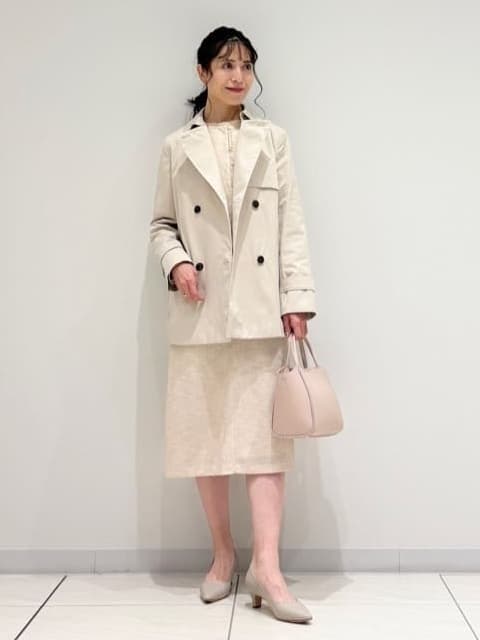 kayoさんの「INDIVI｜【花粉付着防止／撥水／UVケア】名品トレンチコート」を使ったコーディネート
