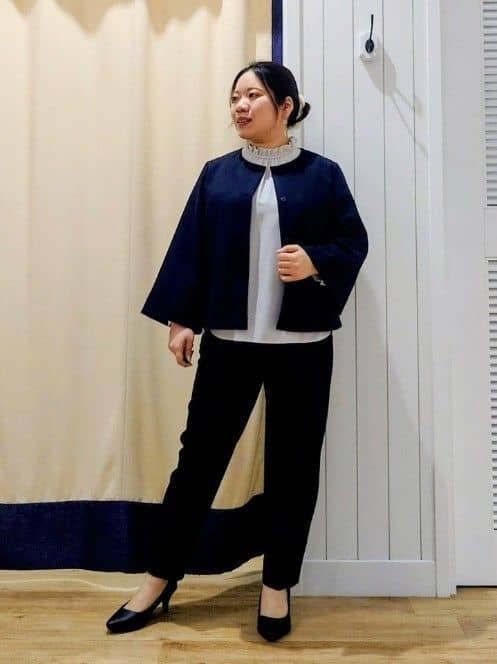 Haraさんの「Dessin｜【洗える】フリルネックジョーゼットブラウス」を使ったコーディネート