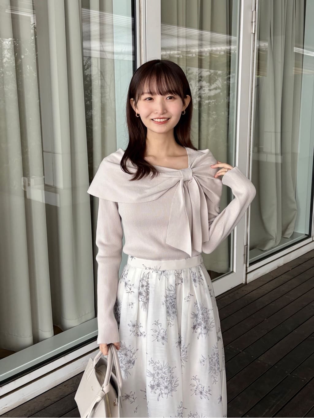 みさかさんの「index｜オフショルリボンリブニット【洗濯機OK】」を使ったコーディネート