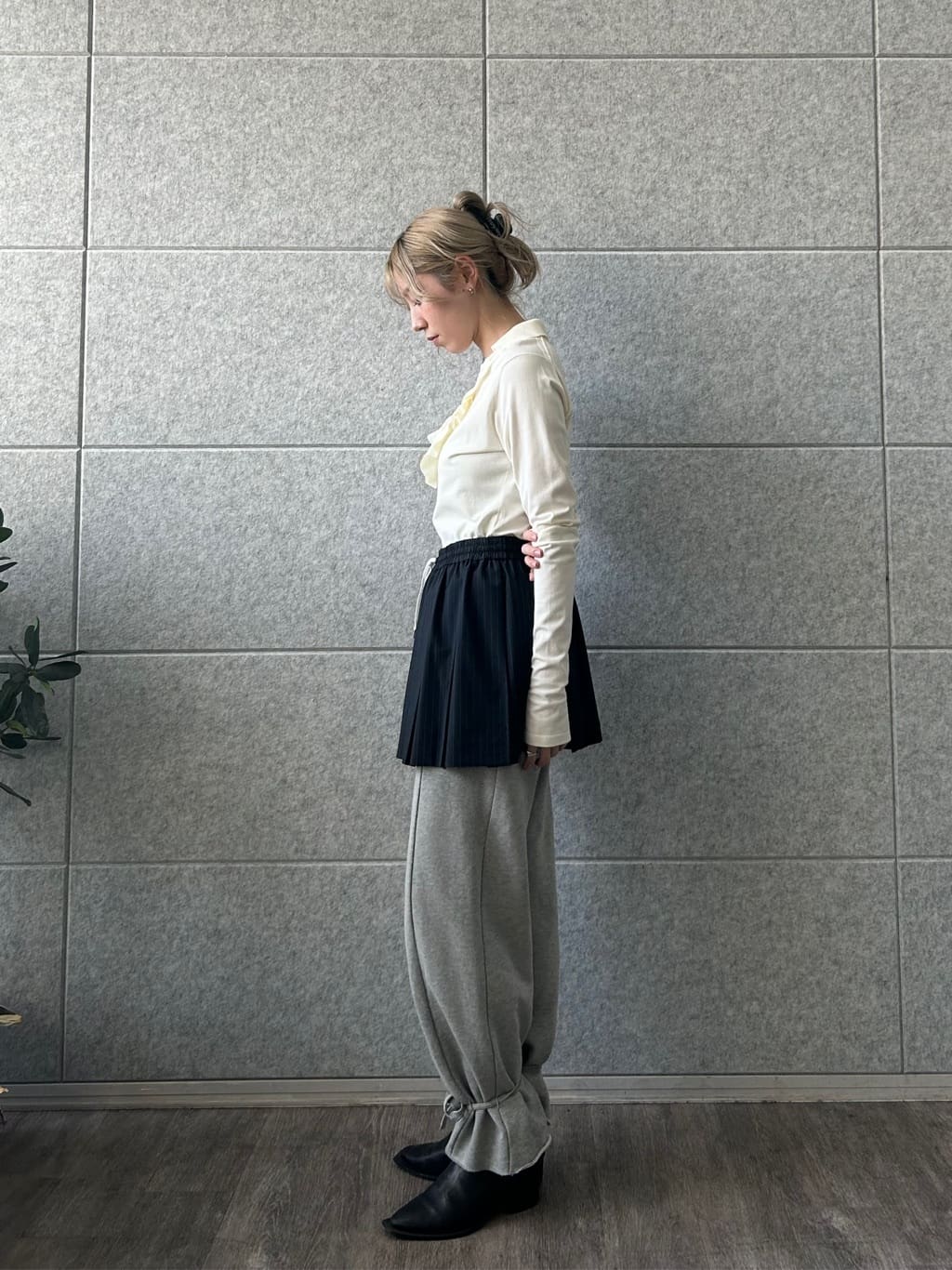 honoka Aさんの「CODE A｜tailored mood mini skirt」を使ったコーディネート