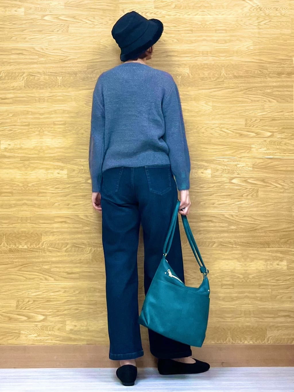 もすさんの「SHOO･LA･RUE｜ラクチン フラットパンプス」を使ったコーディネート