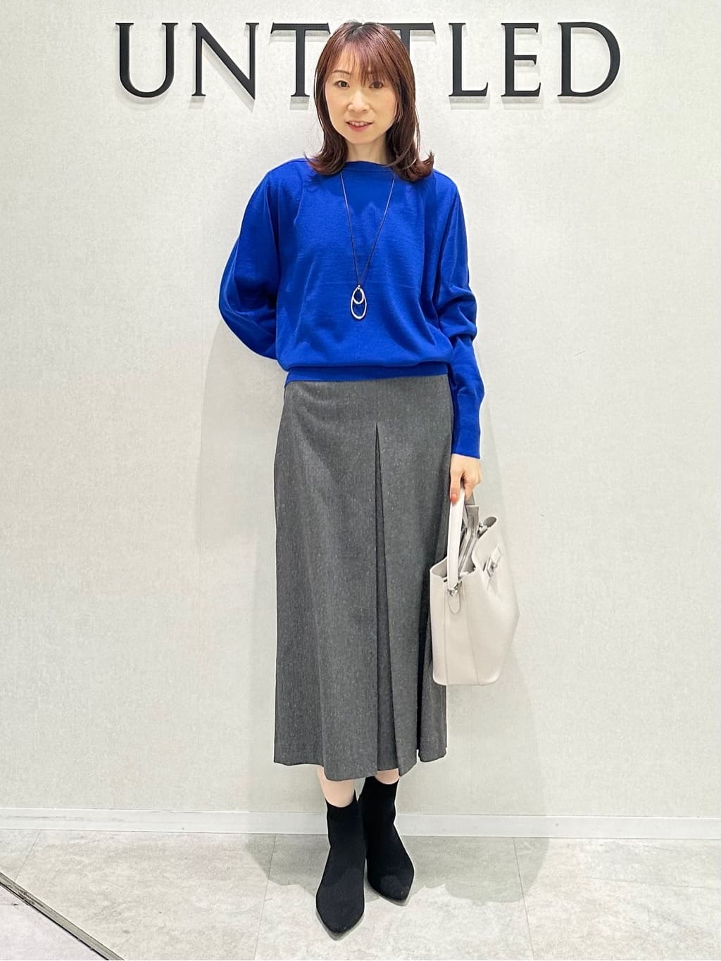 Miwaさんの「UNTITLED｜【アンサンブル可/洗える】シルクウールカシミヤ ドルマンスリーブニット」を使ったコーディネート