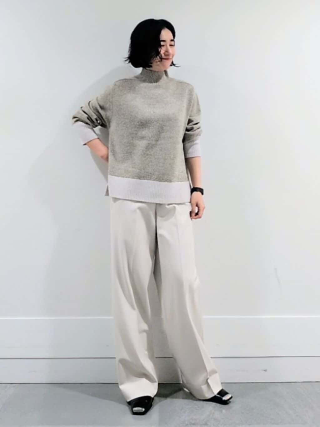 ミズタさんの「UNTITLED｜【8色展開/洗える】ウールカシミヤ ハイネックニット」を使ったコーディネート