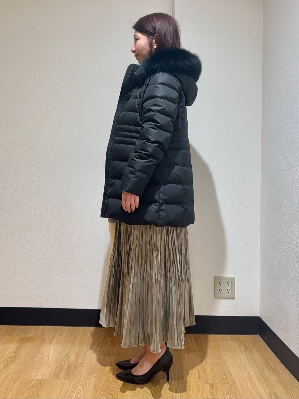 MIKIKOさんの「UNTITLED｜【はっ水機能/フード取り外し可】ミディダウンコート」を使ったコーディネート