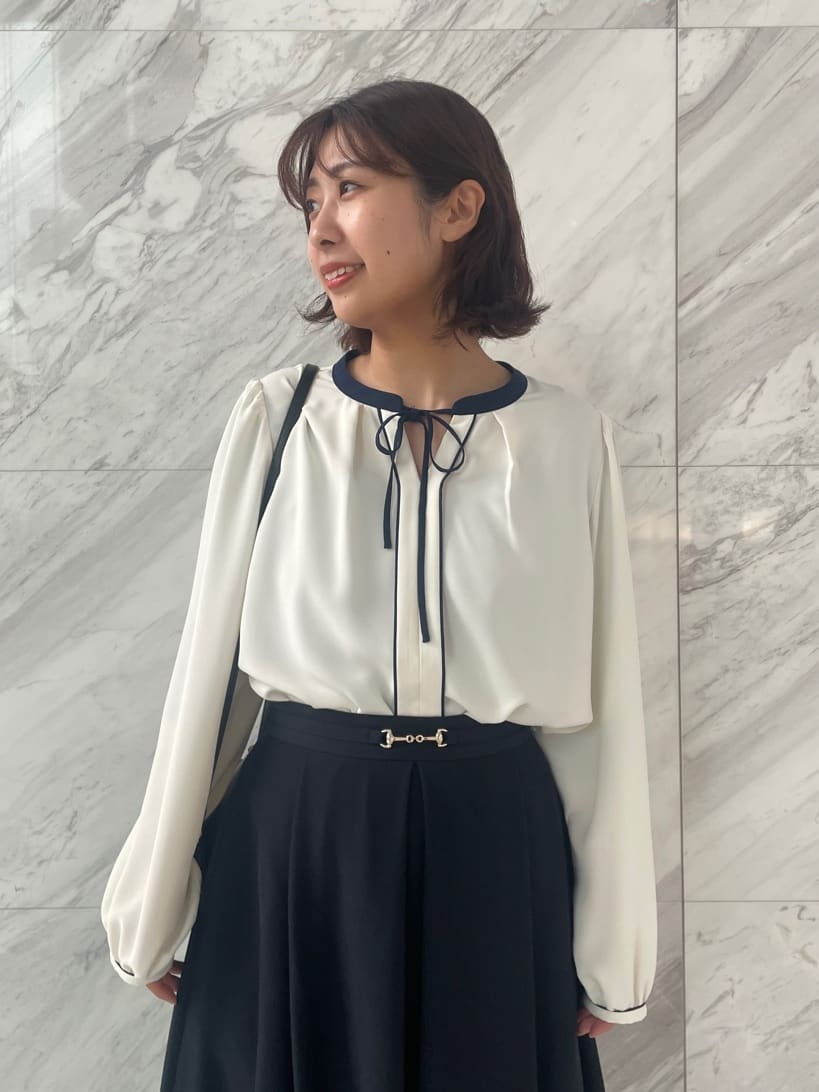 abeさんの「Couture brooch｜ダブルリボンパンプス」を使ったコーディネート