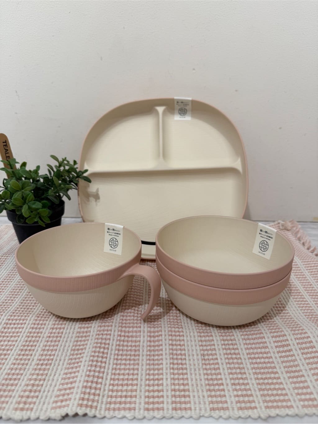 enさんの「212 KITCHEN STORE｜木目スタックボウル GR ＜212Kオリジナル＞」を使ったコーディネート